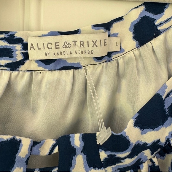 Alice & Trixie by Angela George Off The Shoulder Willow Silk Dress - Picture 5 of 7